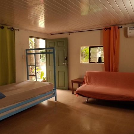 Culturahumana Guesthouse パナマ・シティー エクステリア 写真